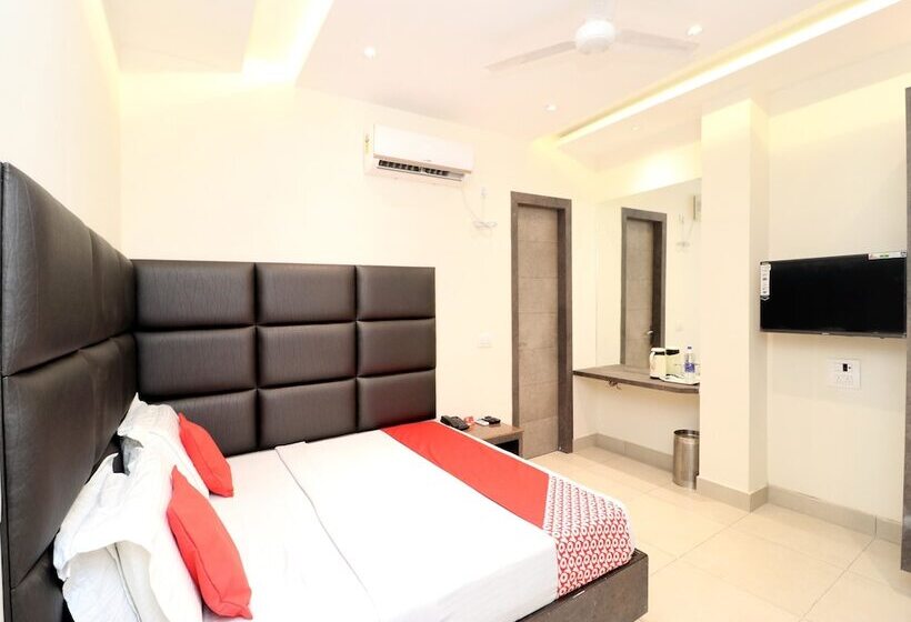 هتل Vrc City Heart