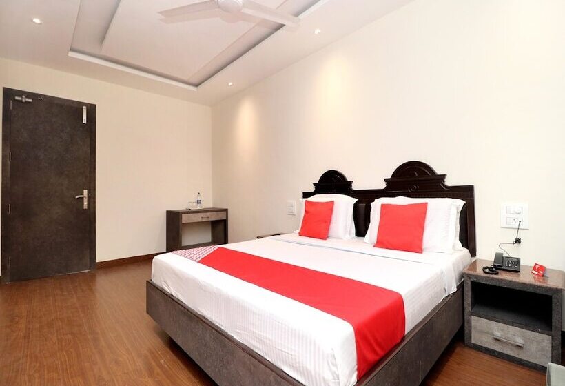 هتل Vrc City Heart