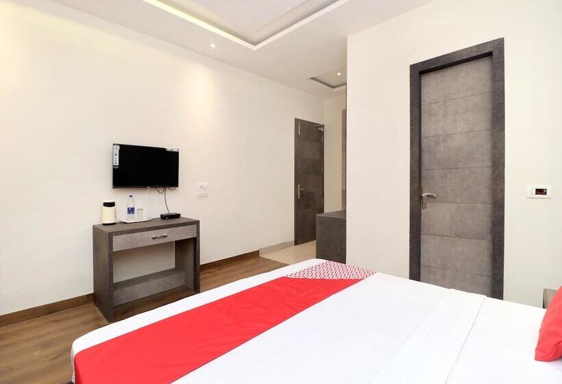 هتل Vrc City Heart