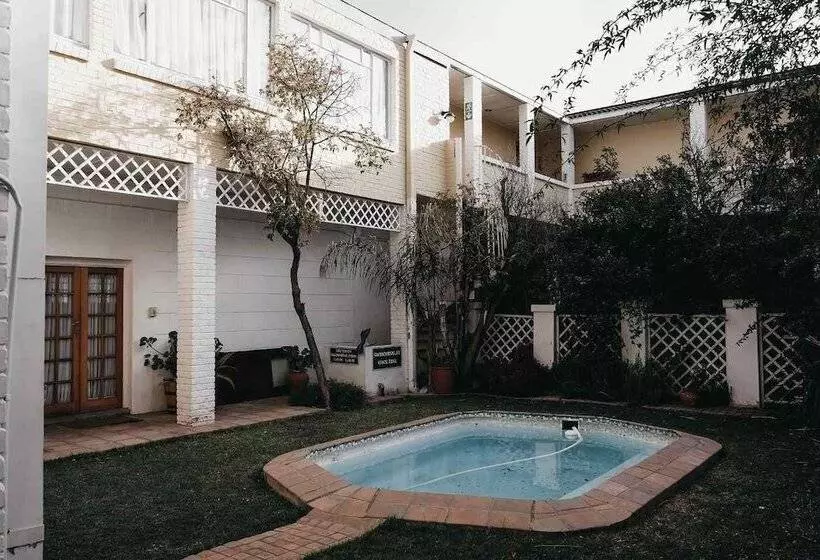 Majatalo Karoo Country Inn