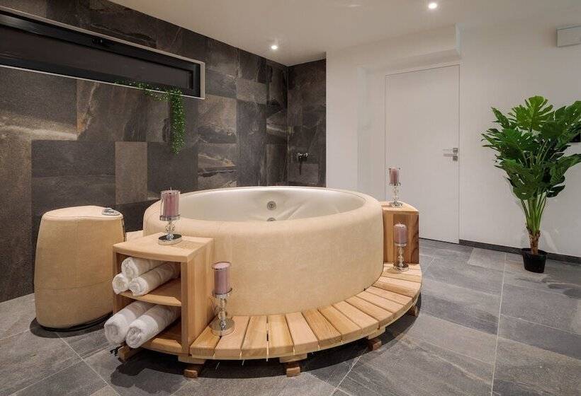 Trogir Pearl Luxury Resort