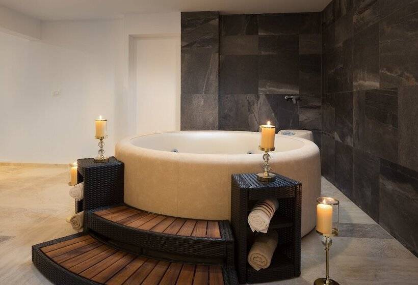 Trogir Pearl Luxury Resort