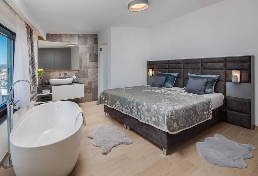 Trogir Pearl Luxury Resort