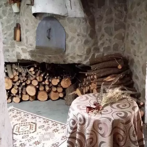 ベッドアンドブレックファースト La Stella