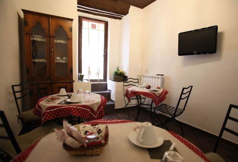 צימר Rifugio Degli Svevi