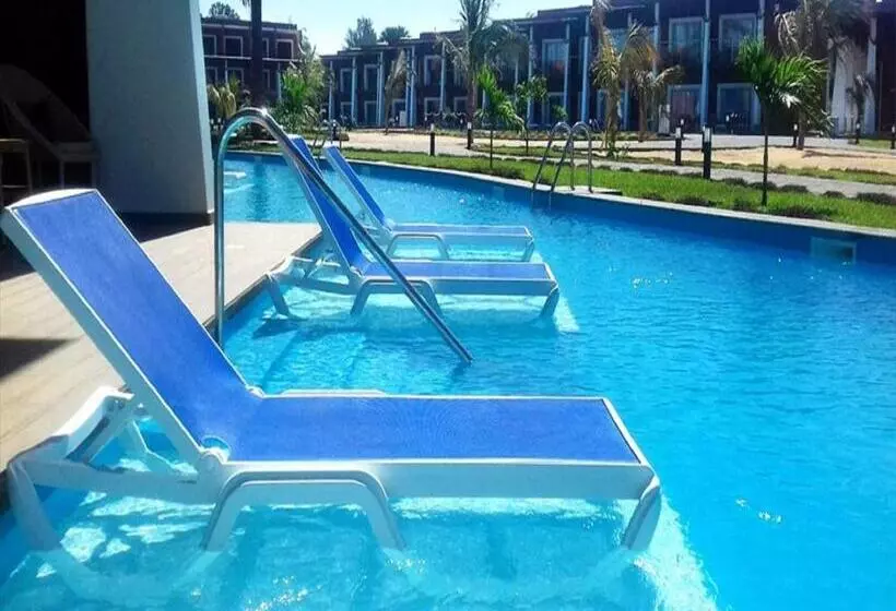 هتل African Princess Beach