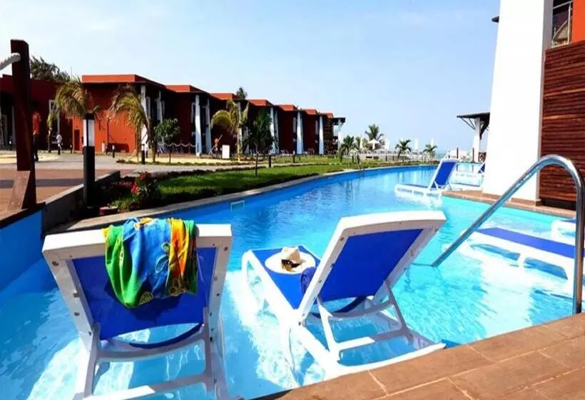 هتل African Princess Beach