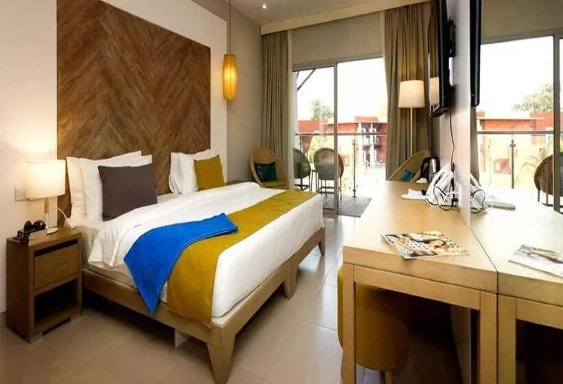 هتل African Princess Beach