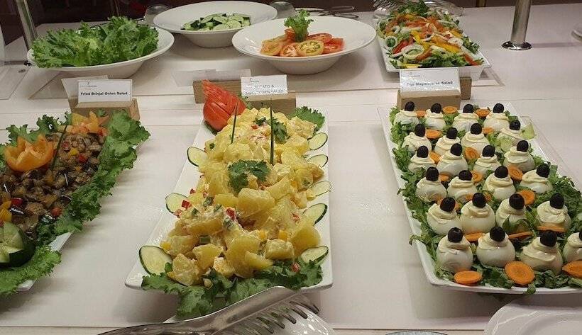 هتل African Princess Beach