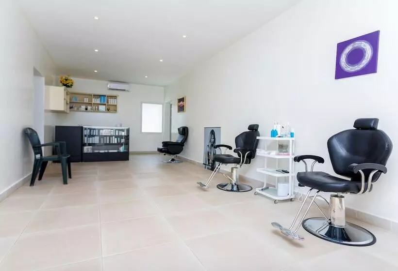 هتل African Princess Beach