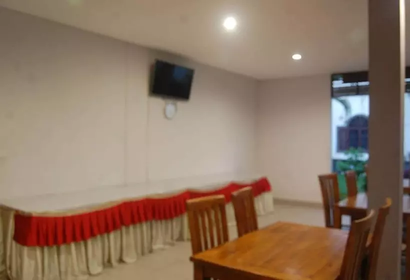 Hotelli Dhyanapura City