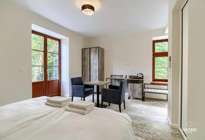 ホテル Pałac Wierzbiczany