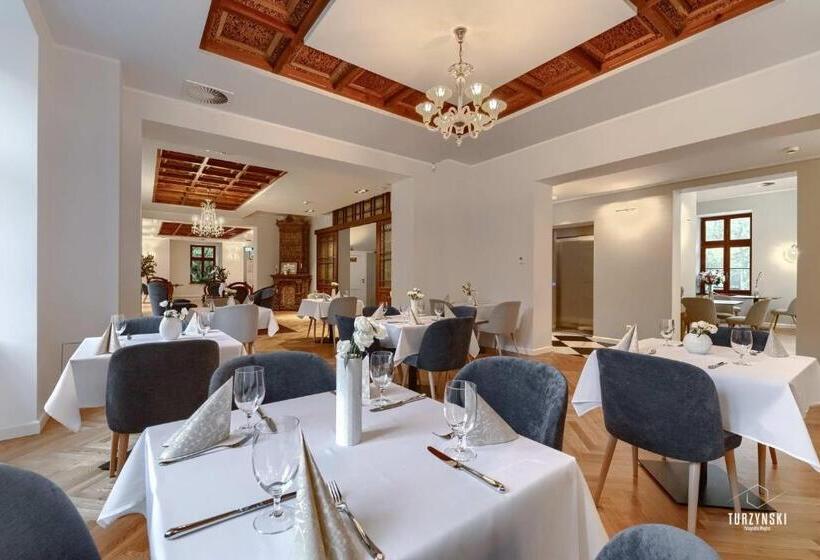 ホテル Pałac Wierzbiczany