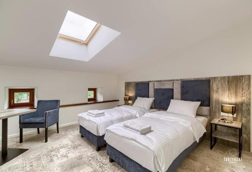 ホテル Pałac Wierzbiczany