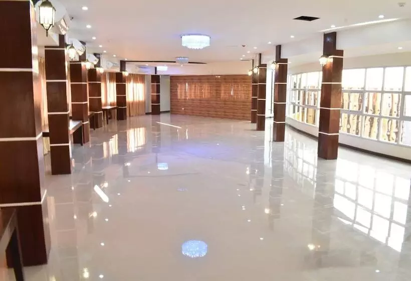 Mc Hotel Lingayen