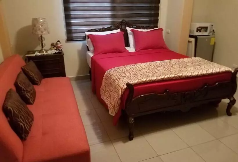 پانسیون Casa Serena