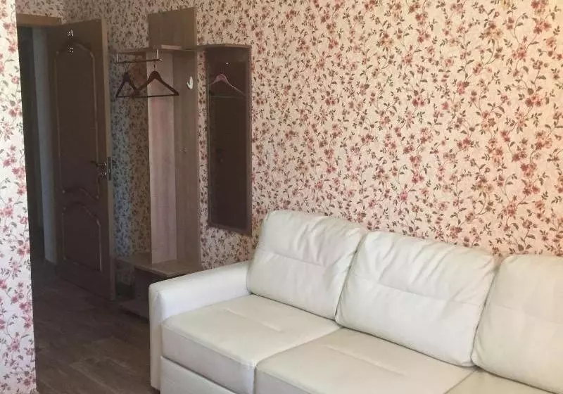 Majatalo Perlovka Guest House