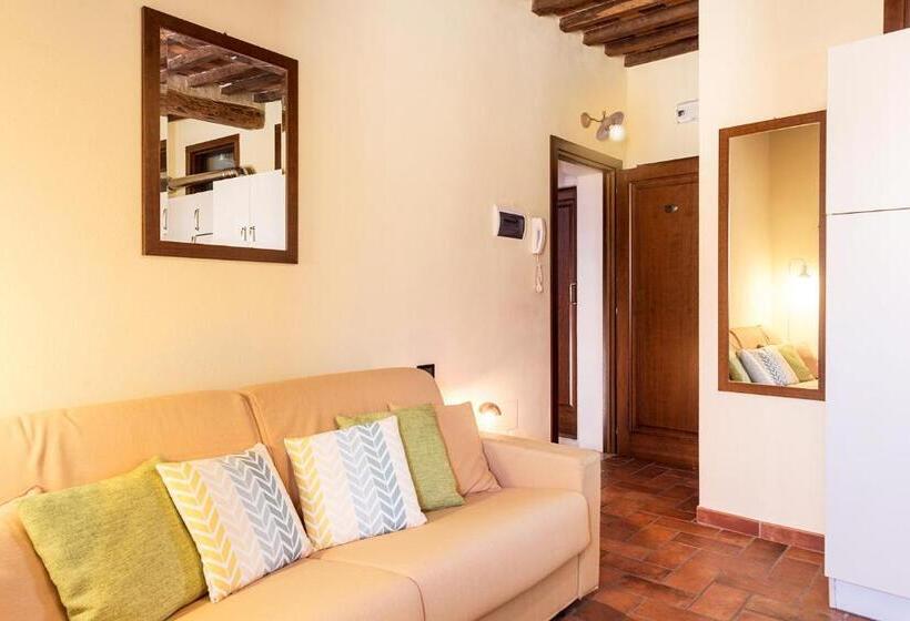 إقامة Massa Alta B&b E Appartamenti