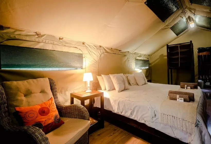 ホテル Bundox Safari Lodge