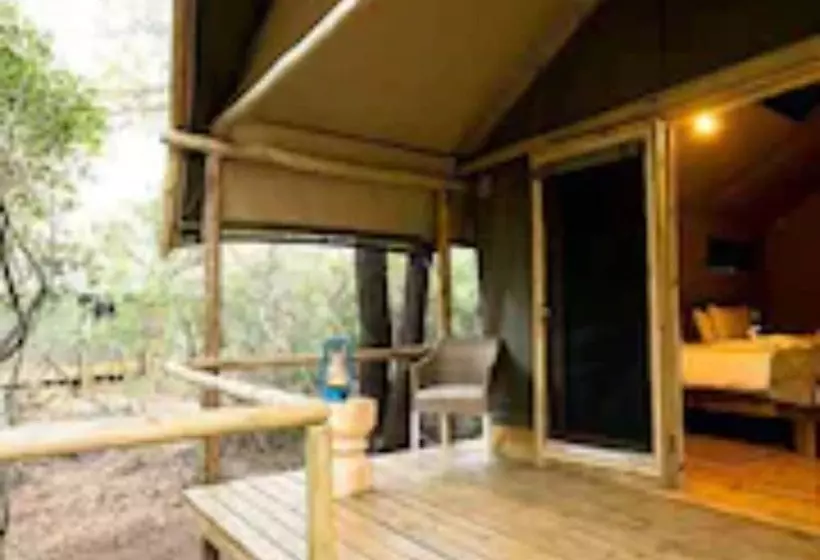 ホテル Bundox Safari Lodge
