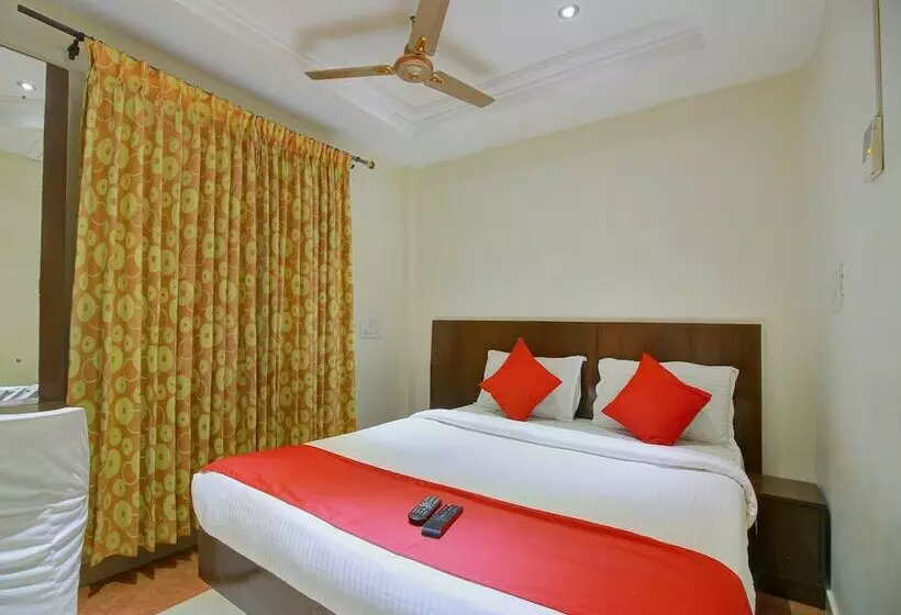 Hotelli Forest Transit