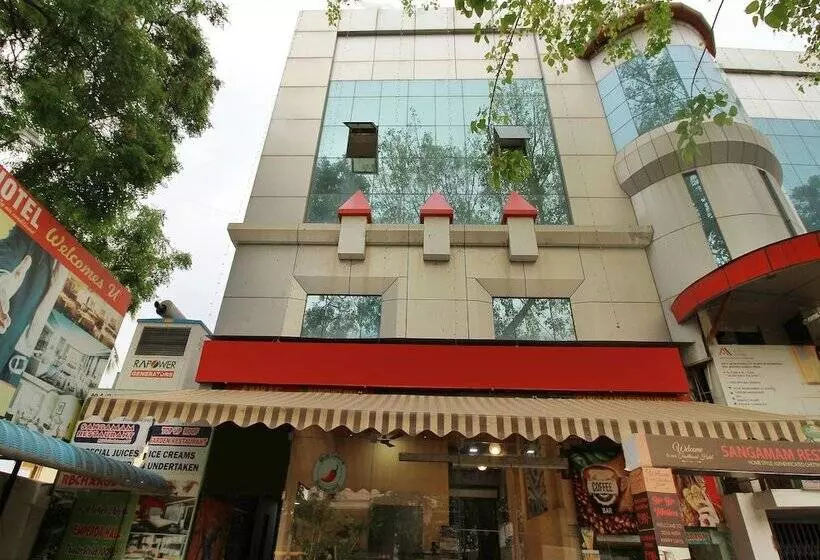 Hotelli Forest Transit