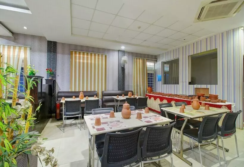 Hotelli Forest Transit