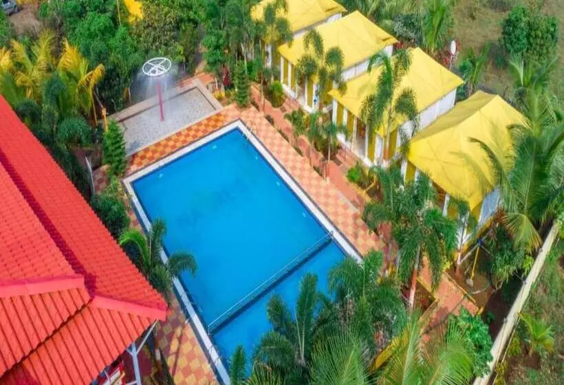 Hotelli Natures Dreamland Holiday Homes, Igatpuri