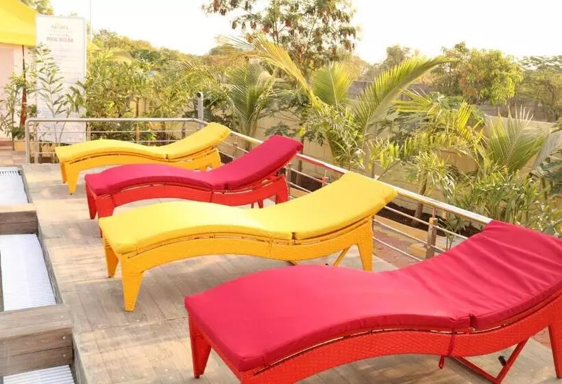 Hotelli Natures Dreamland Holiday Homes, Igatpuri