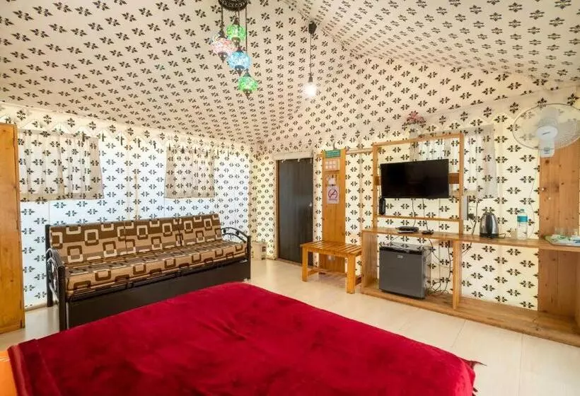 Hotelli Natures Dreamland Holiday Homes, Igatpuri