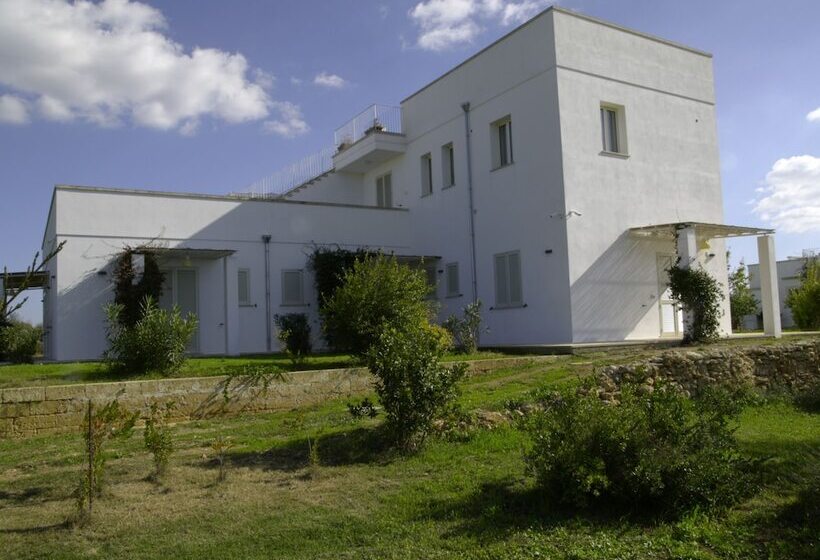 فندق ريفى Masseria Agriturismo Faresalento