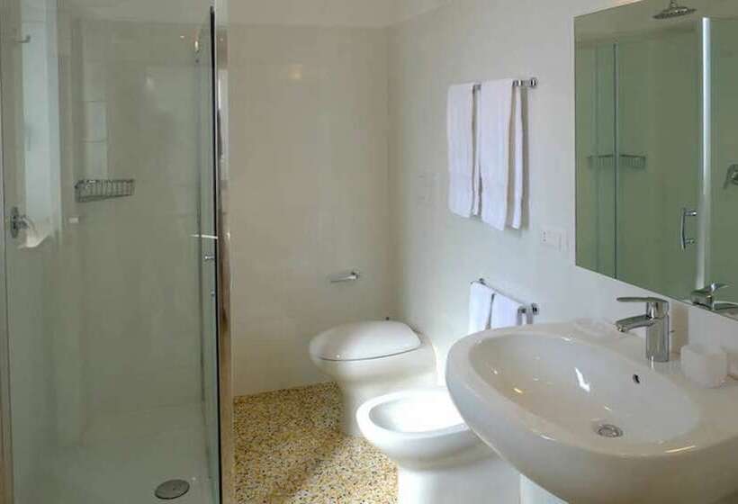 فندق ريفى Masseria Agriturismo Faresalento