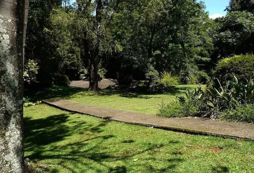 پانسیون Africa S Eden Guesthouse