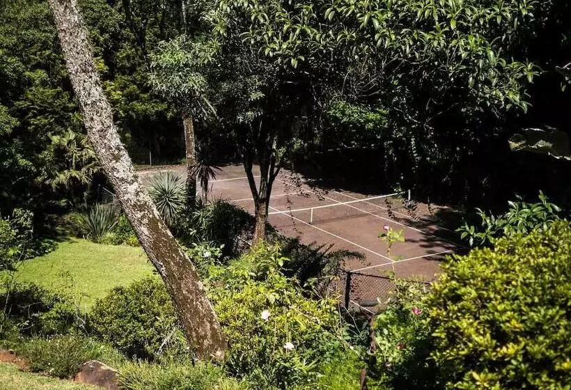 پانسیون Africa S Eden Guesthouse