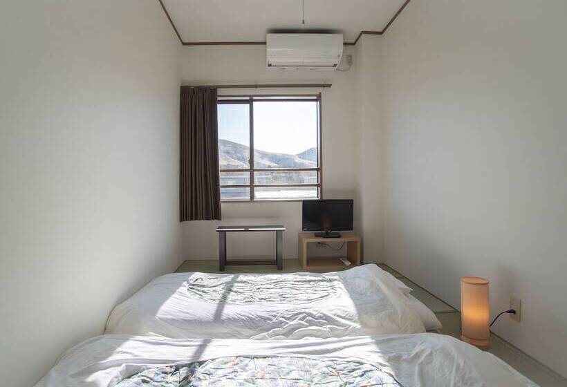 پانسیون Tabist Lakeside In Fujinami Yamanakako