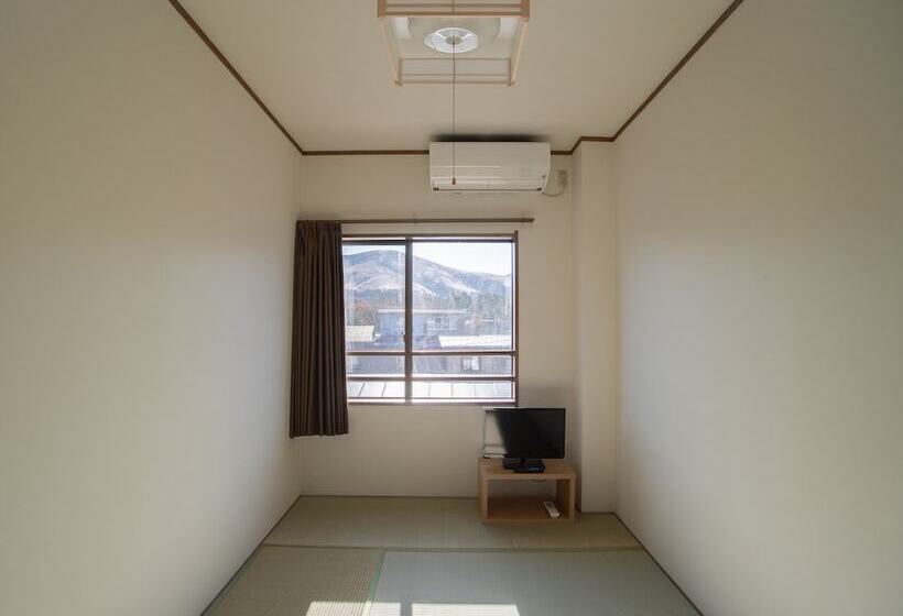 پانسیون Tabist Lakeside In Fujinami Yamanakako