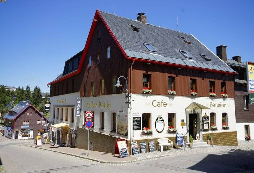 پانسیون Café König