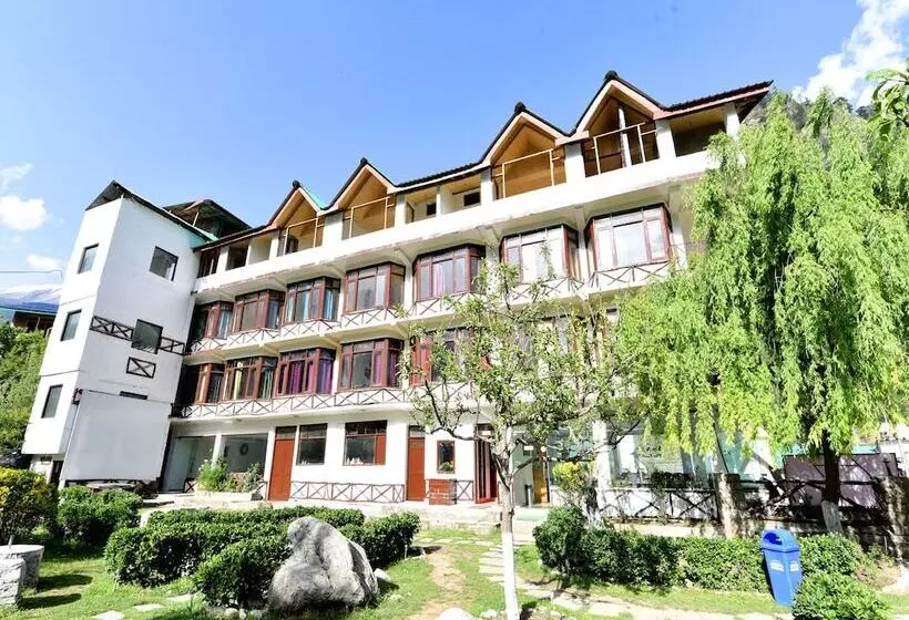 Fabhotel Whispering Wood By Oyo Rooms
