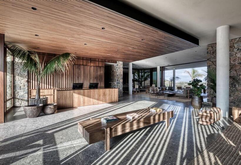 هتل Domes Zeen Chania, A Luxury Collection Resort, Crete