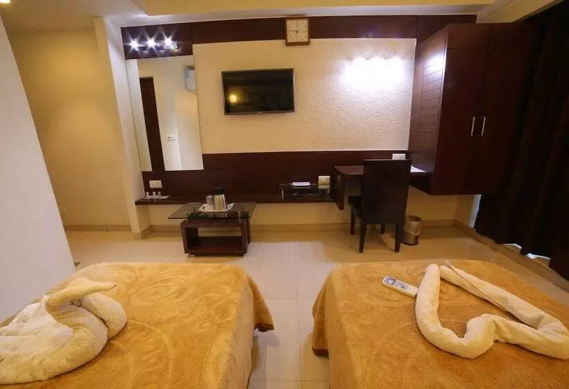 Hotelli Grandpragati