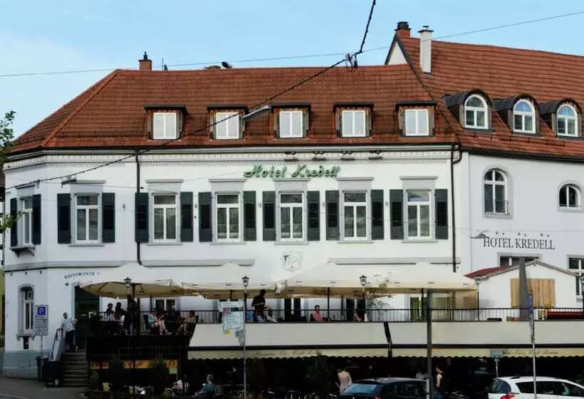 Hotelli Kredell