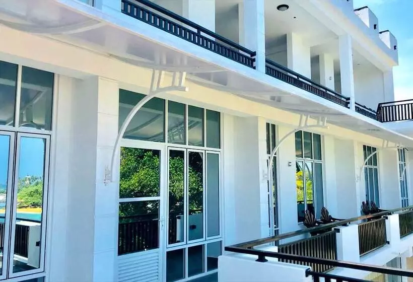 ホテル Queens Beach