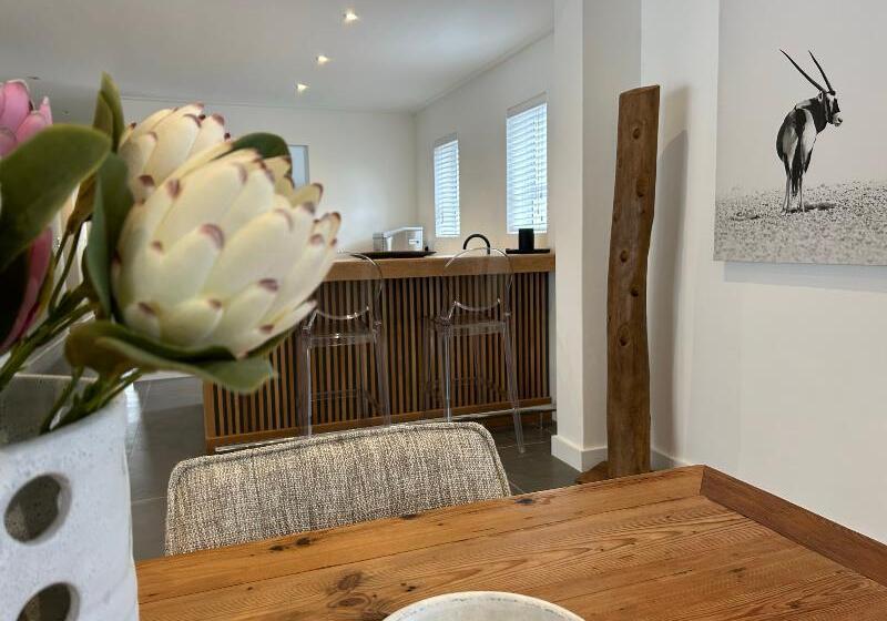 פנסיון La Ferme Guesthouse