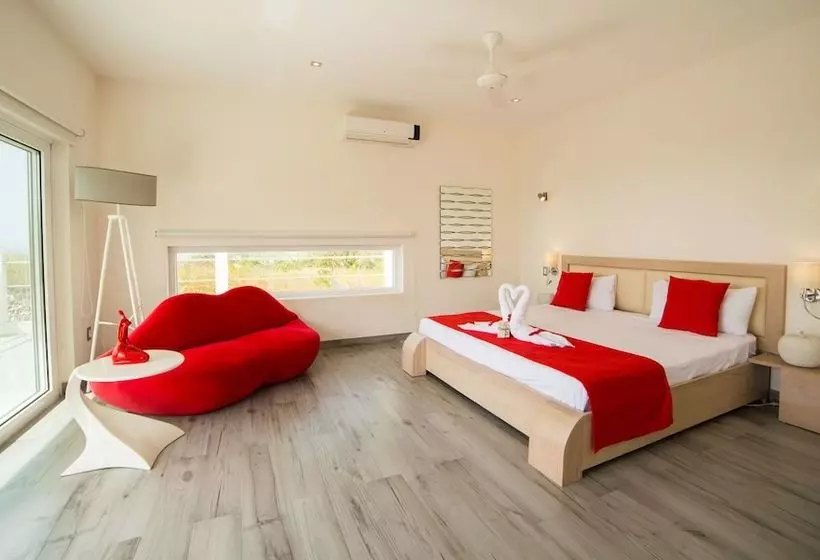 Villa Panaema