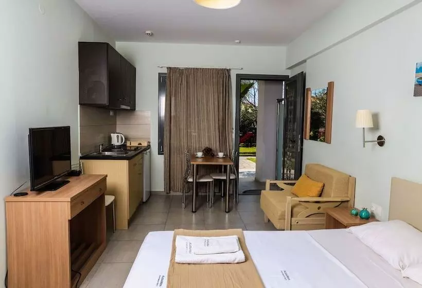 Alexanika Apartments