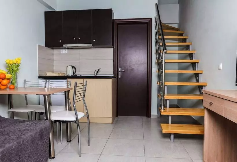 Alexanika Apartments