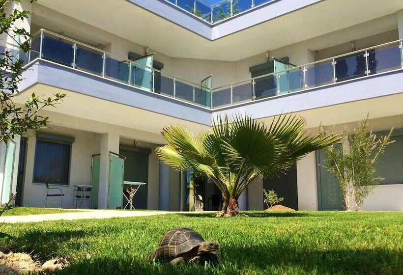 Alexanika Apartments