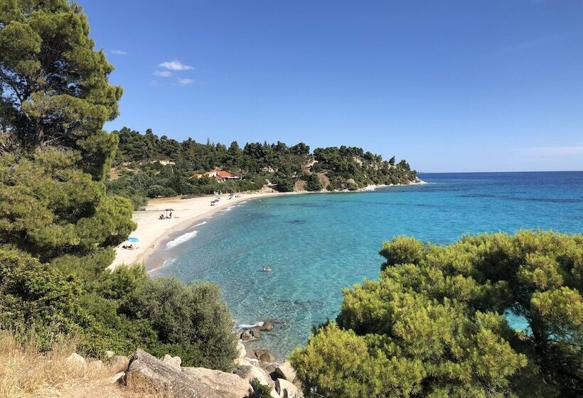 Alexanika Apartments