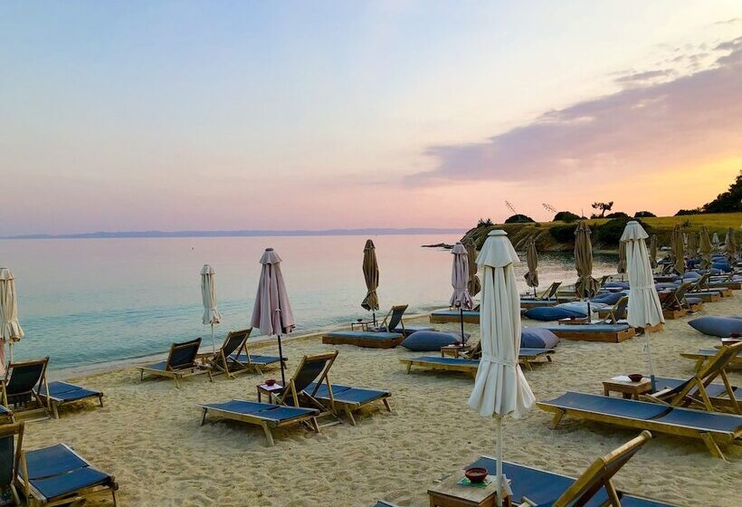 Alexanika Apartments