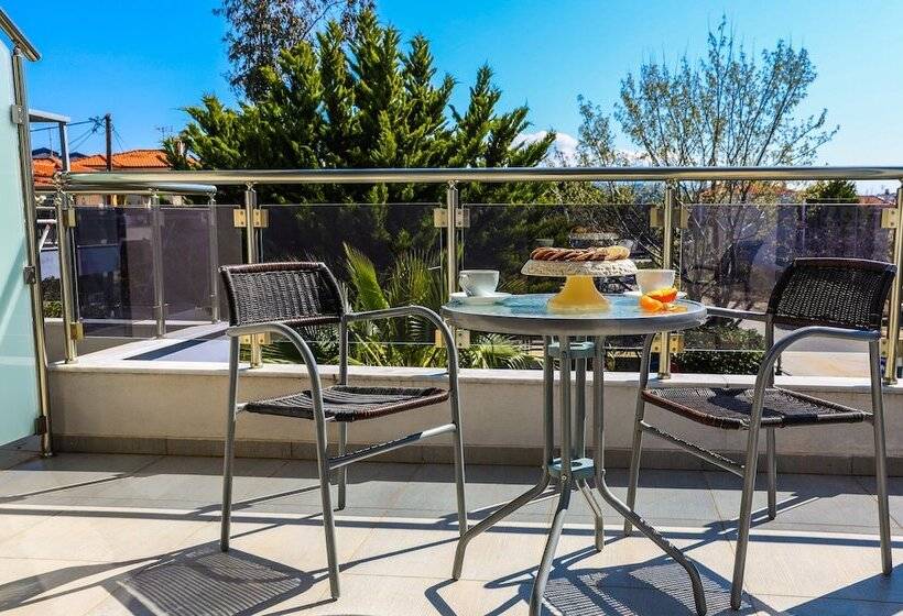 Alexanika Apartments